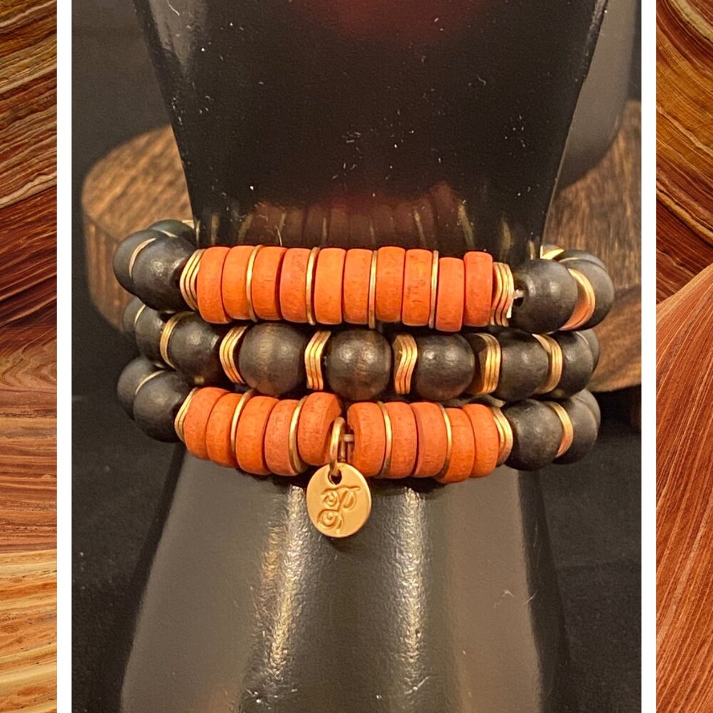 NEW, NEVER WORN Set of Plunder Wood Bead bracelets